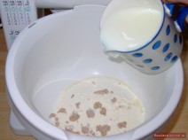 Mix yeast with milk, half of flour and warm butter and let the mixture rest for about 30 minutes.