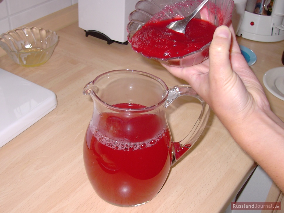 Stir in fresh cranberry juice. Serve cold.