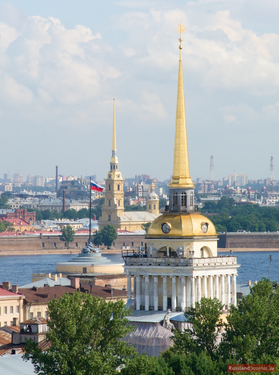 Щпиль Адмиралтейства в Санкт-Петербурге