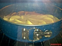 Apfelkuchen im Ofen