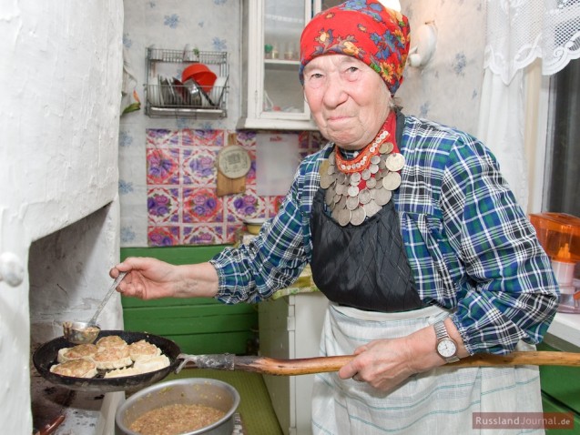 Perepetschi von den Buranowskije Babuschki