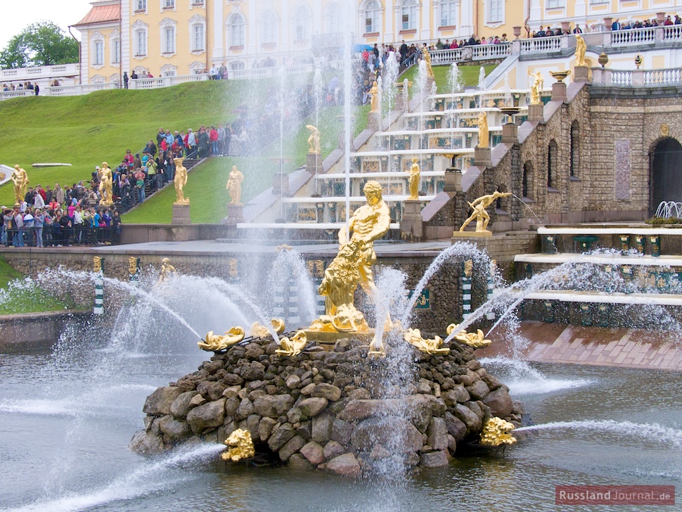 Погулять в спб сегодня. Главный фонтан Петергофа.