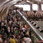 Menschen in der Moskauer Metro