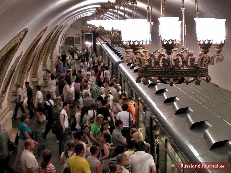 Menschen in der Moskauer Metro