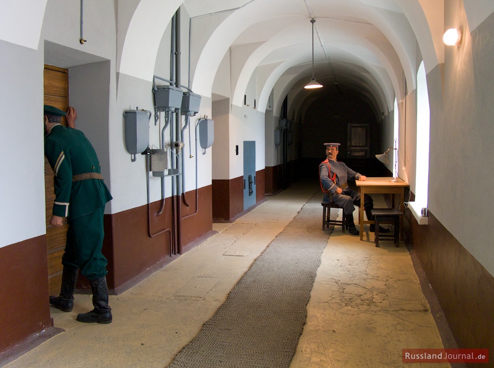 Gefängnisgang im Gefängnis der Peter-Paul-Festung