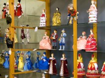 Puppen aus der Werkstatt im Museumsshop