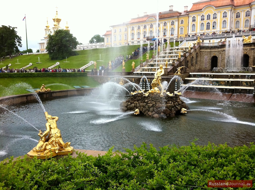 Die Große Kaskade in Peterhof