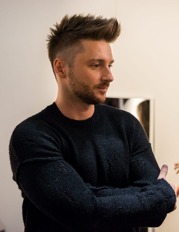 Sergey Lazarev im schwarzen Pulli