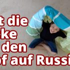 Mir fällt die Decke auf den Kopf auf Russisch