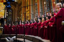 Chor in der Christ-Erlöser-Kathedrale an Ostern